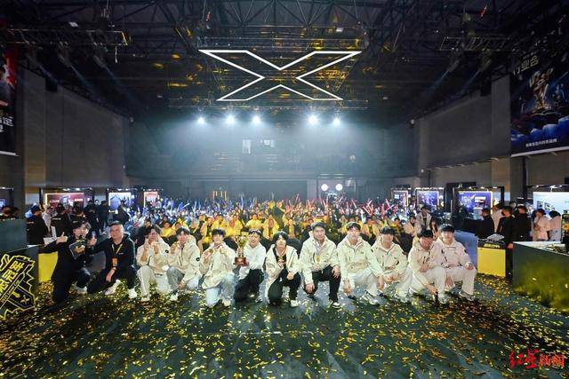 开云app-2025雷克沙杯全国总决赛在“电竞热土”成都举行，HLT战队登顶