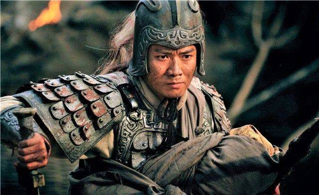 韩德四子瞬间被70岁的赵云擒1人，杀3人，真实的赵云到底多厉害？