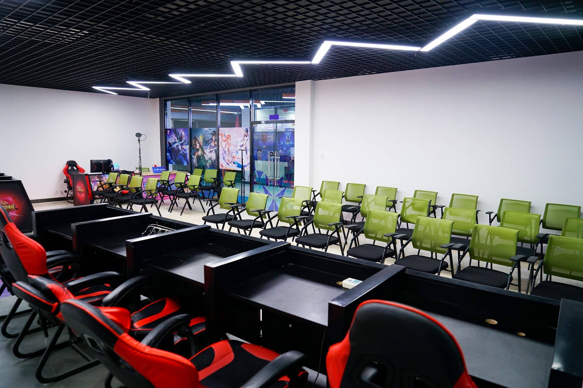 开云网址-沈阳靠谱电竞培训机构深度剖(pōu)析(xī)：沈阳新华电脑學(xué)校(xiào)脱颖而出