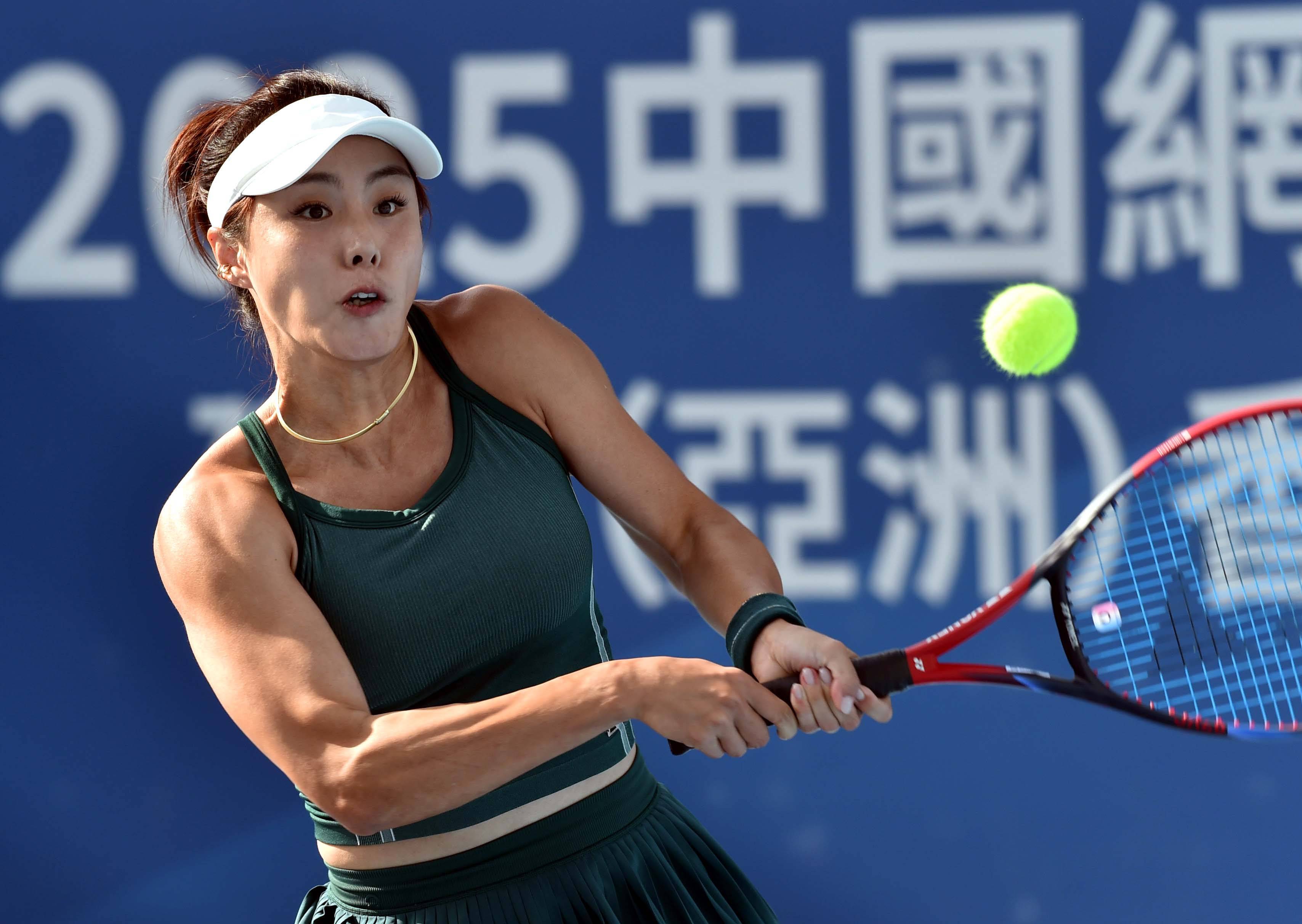 （体育）网球——中国网球巡回赛香港公开赛：王蔷晋级