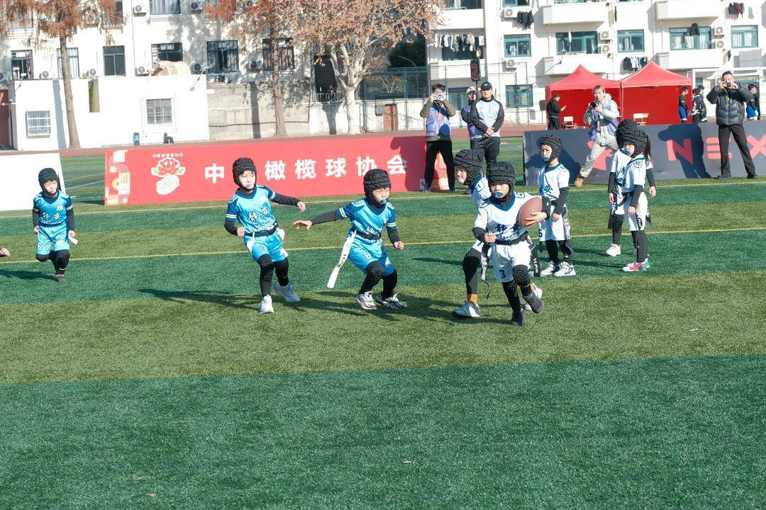 从校园奔向奥运，2025中国橄榄球协会腰旗橄榄球校园挑战赛上海站举行