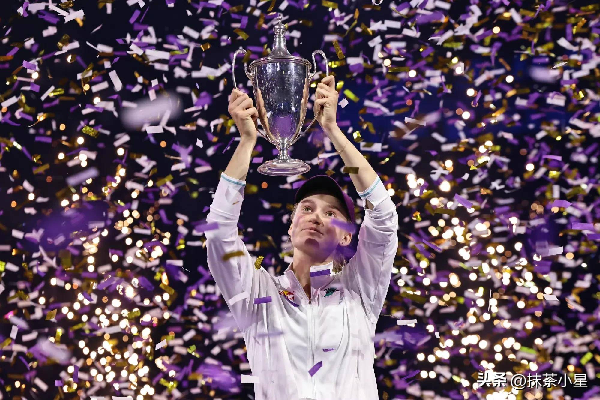 WTA年终世界排名出炉：郑钦文第24，保住澳网种子，但无缘联合杯