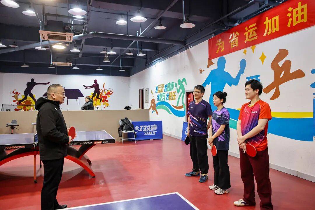 出征 | 泰州乒乓球队赴南通参加省运会职工部比赛